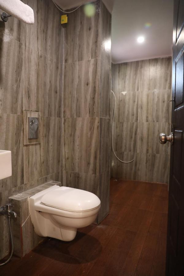 Hotel Shri Siddhivinayak Bina-Etawa Extérieur photo